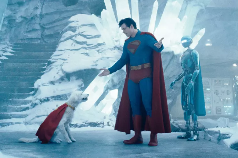 Superman (2025)-Hindi 3 superman1